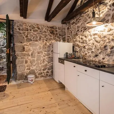 Apartmán With A Parking Space Janjina, Peljesac - 21984 *