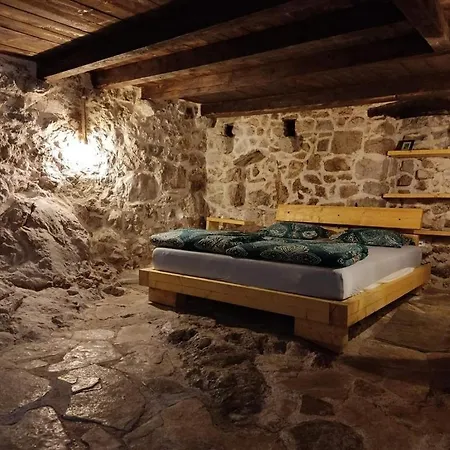 With Parking Space Janjina, Peljesac - 21984 דירה *