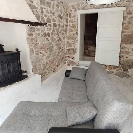 דירה With Parking Space Janjina, Peljesac - 21984