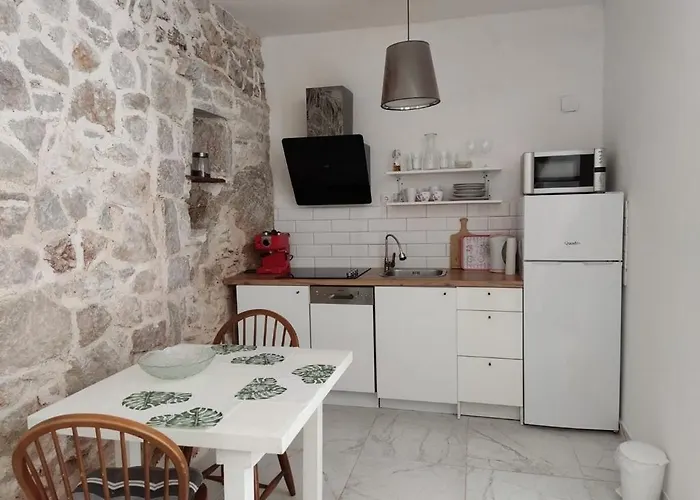 Appartamento With Parking Space Janjina, Peljesac - 21984 Janjina