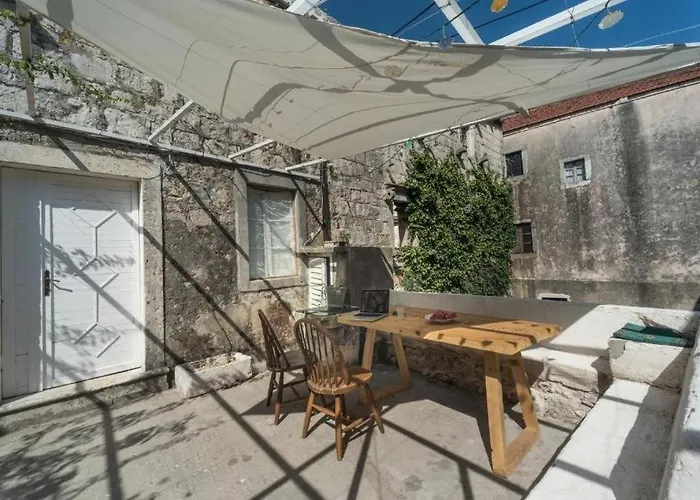 With Parking Space Janjina, Peljesac - 21984